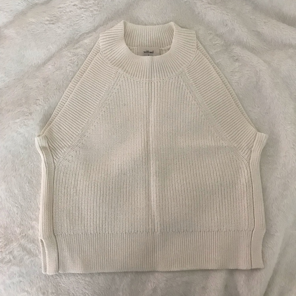 Wilfred Crevier knit top
